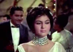 Unknown Adhi Raat Ke Baad